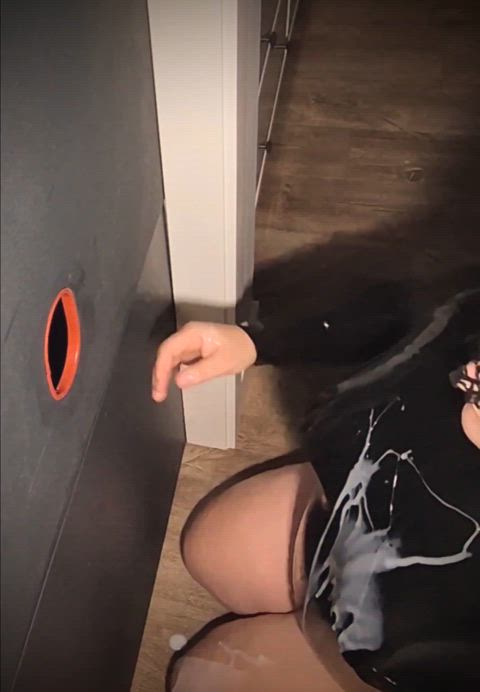 Wife's gloryhole 