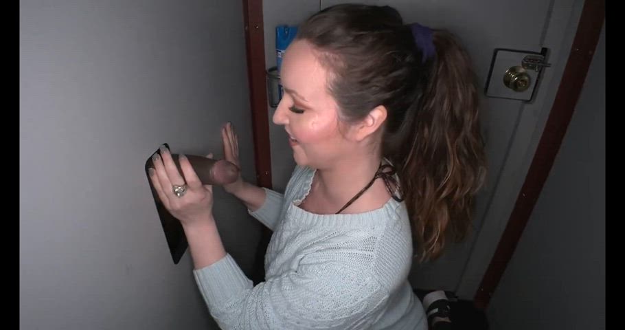 big dick blowjob glory hole milf clip