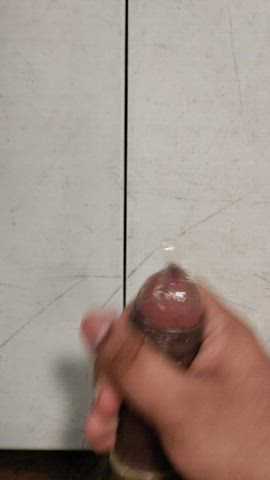25 [M] finishing off an edging session by cumming inside a condom