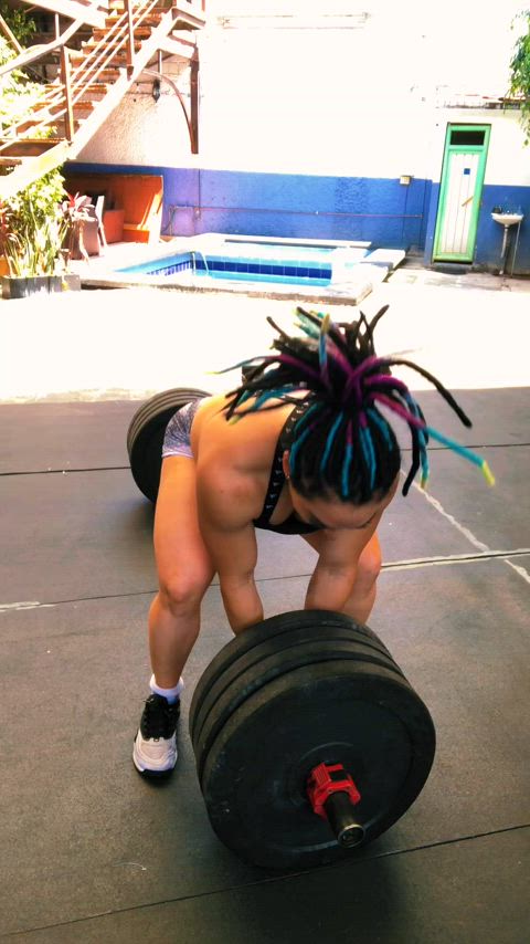 muscles muscular girl onlyfans workout clip