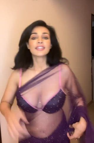 Desi milf with huge delicious tits