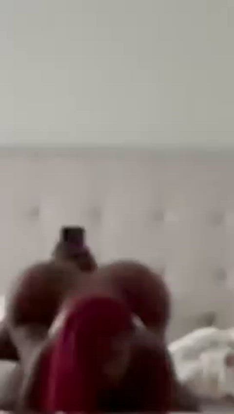 Twerking on dick( the shit looks nasty)