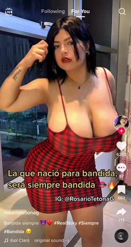 big tits huge tits latina clip