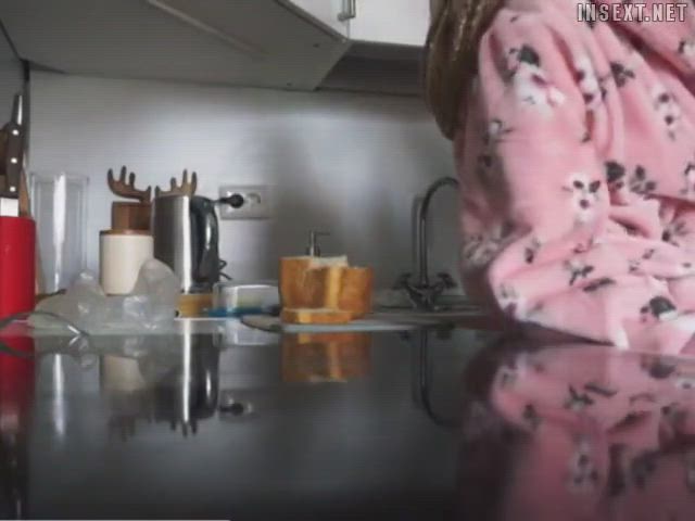 amateur blonde blowjob dad daughter handjob kitchen oral teen clip
