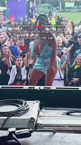 big tits raven twerking clip