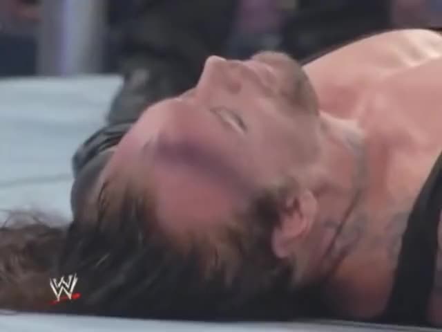 Jeff Hardy vs The Undertaker - Extreme Rules (Part 2\2)