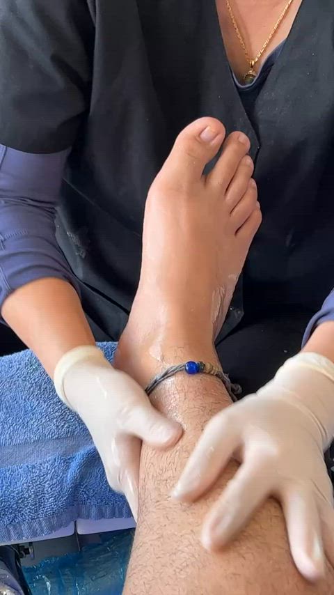 Making my feet pretty. My nail tech doesn’t t know I’m a foot slut. Wanna worship?