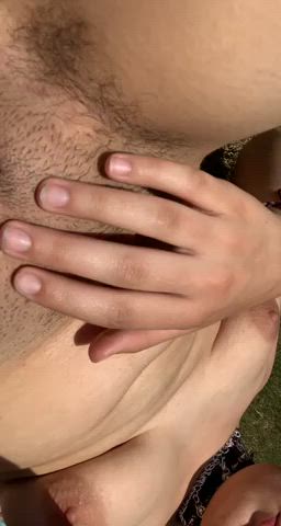 Exhibitionist Outdoor Wet Pussy clip