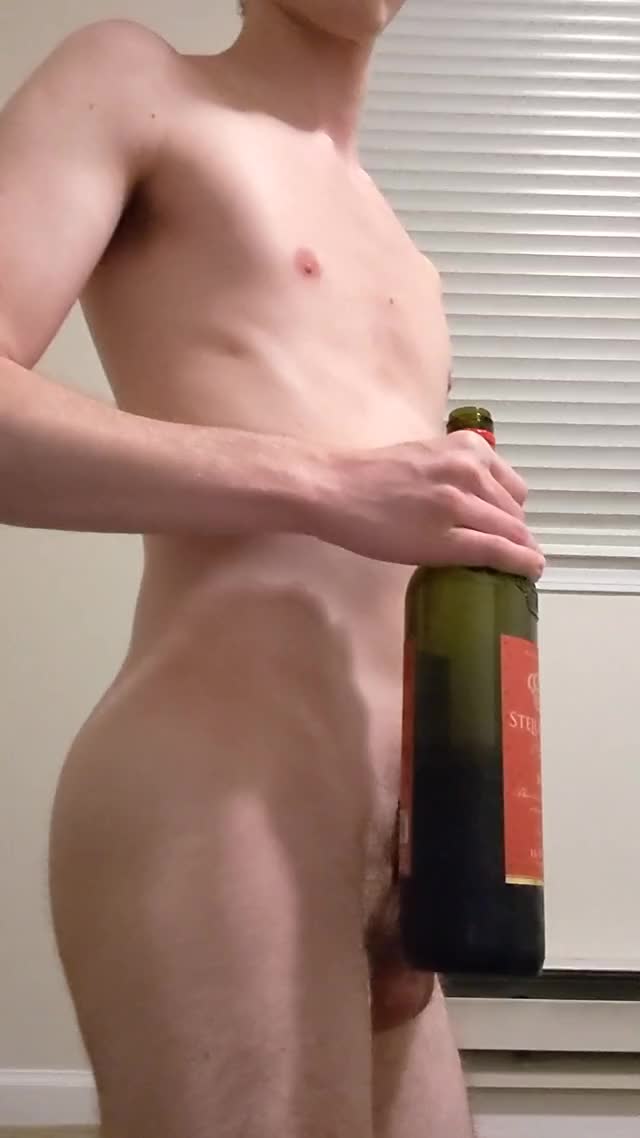 Lil bit wine drunk and feeling good [M]