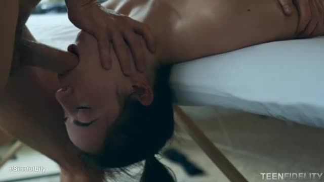 Kylie Quinn face fuck massage table