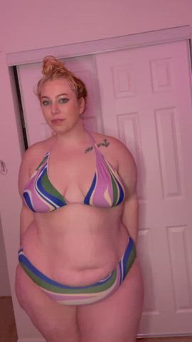 Trying on my new bikini
