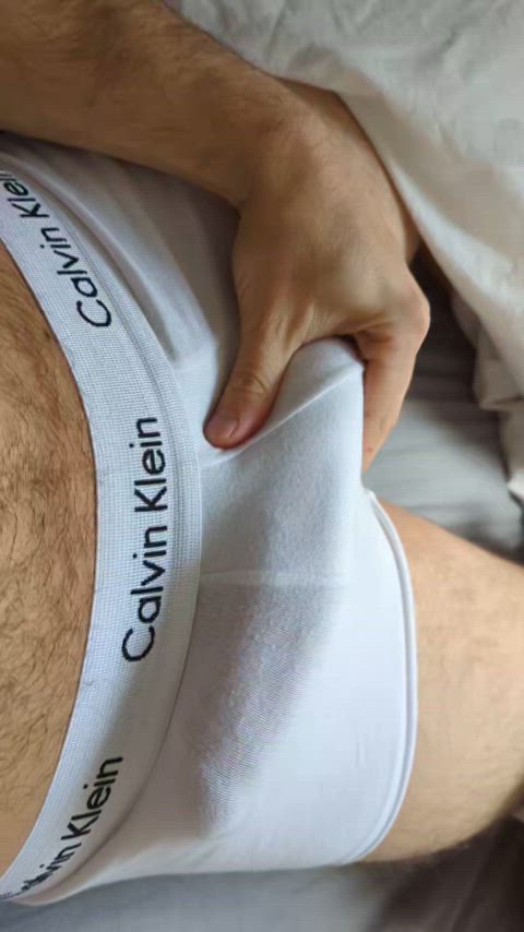 Playing with his bulge in the morning 😈 (dirty talk)(33)