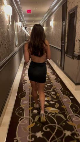 What’s the opposite of walk of shame? Another amazing Hotwife here in Vegas🔥🔥🤤