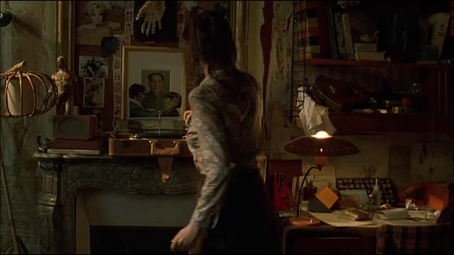 Eva Green - The Dreamers (2003) - dancing while taking shirt off (full scene)