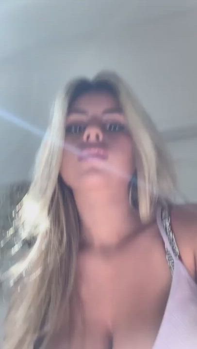 Big Tits Teen TikTok clip