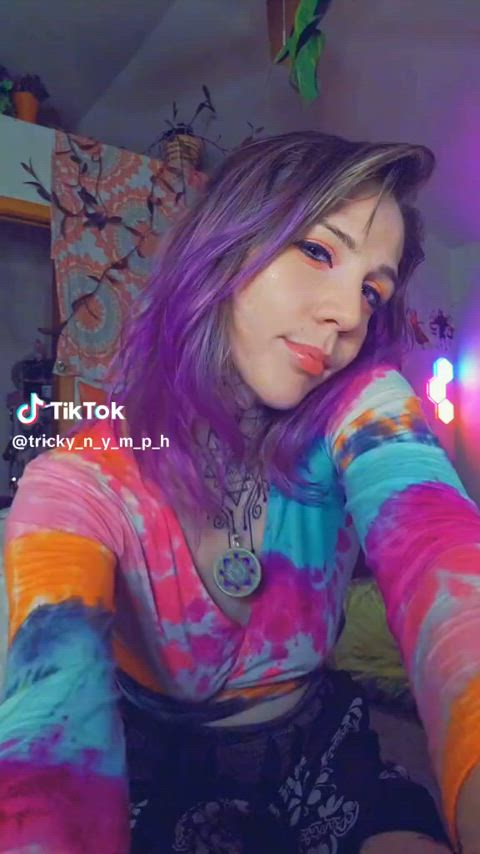 alt alternative emo milf onlyfans sensual tiktok clip