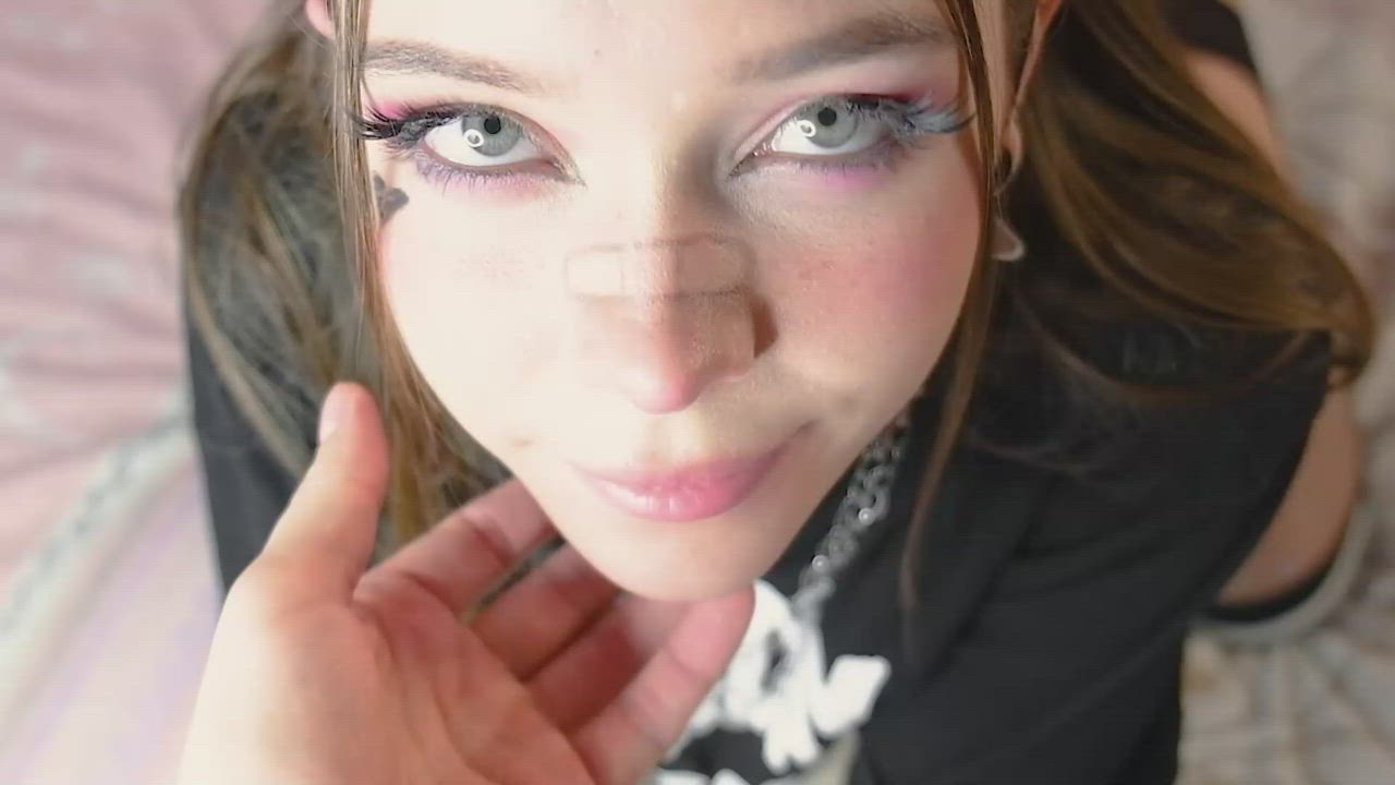 Ahegao Cute Eye Contact Green Eyes Kate Kuray Oral Sucking clip