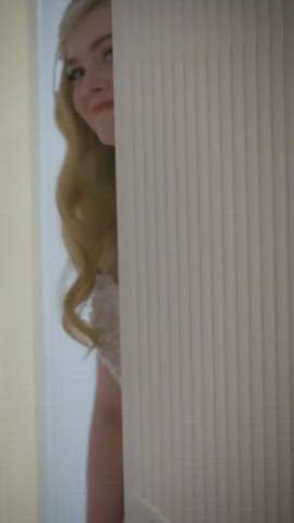 blonde dirty blonde elle fanning clip