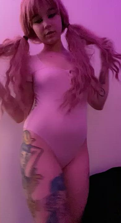 Amateur Ass Barely Legal Bouncing Cute Daddy Dancing OnlyFans Piercing Pink Pretty