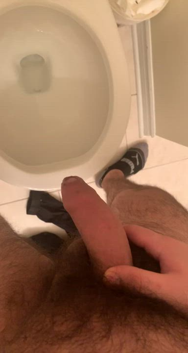 my post-cum piss always feels so relieving