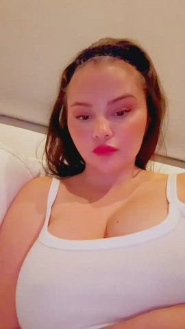 big tits boobs celebrity latina selena gomez clip