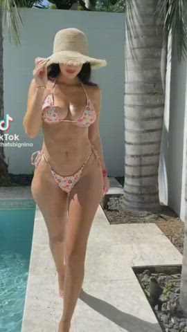 Big Ass Big Tits Bikini Compilation Outdoor Russian clip