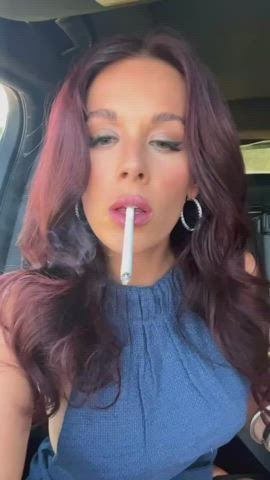 Smoking Babygirl looking hot as fuck slo-no, hands-free, cheek-hallowing drag with