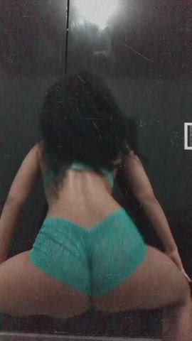 Brazilian Dancing Petite clip