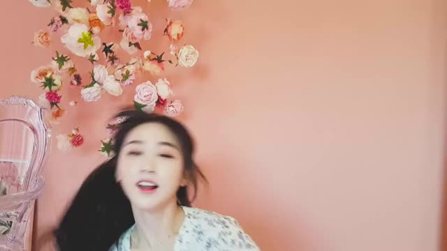 [Special] 백예린 - 우주를 건너 Performance video by 엘리스 유경 (YUKYUNG)