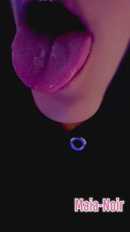 18 years old barely legal blowjob long tongue tongue fetish clip