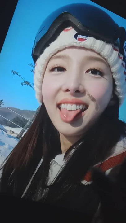 Nayeon loves to show her tongue