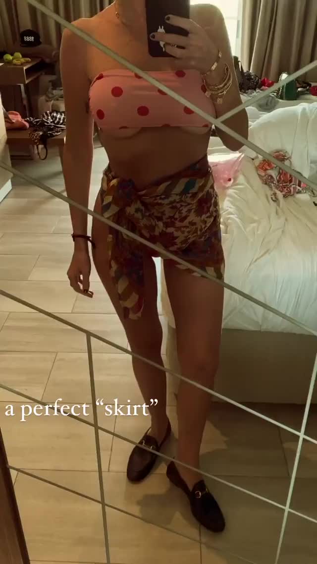 Kat Irlin in a perfect "skirt"