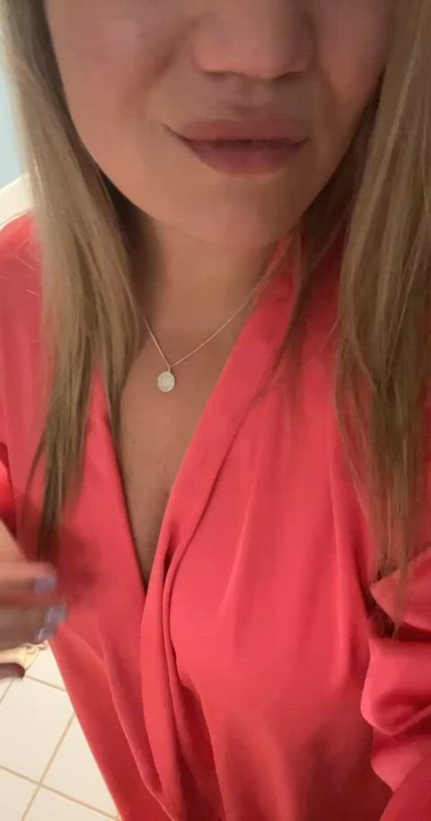 big tits blonde milf clip