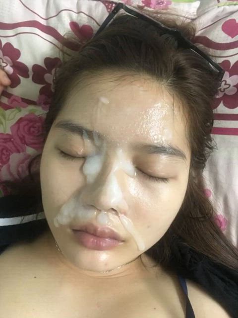 amateur asian cumshot facial homemade hotel secretary facials clip