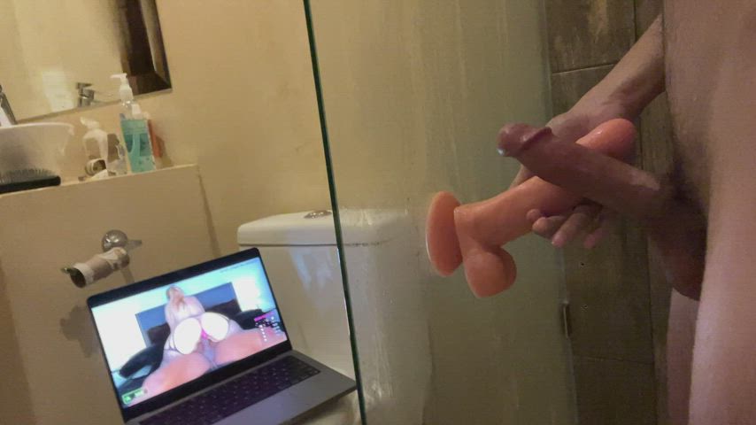 Big Dick Frotting Shower clip