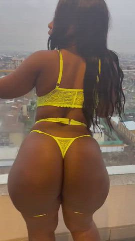 Booty Ebony Latina clip
