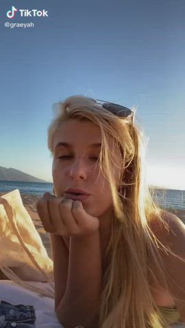 Amateur Beach Big Ass TikTok clip