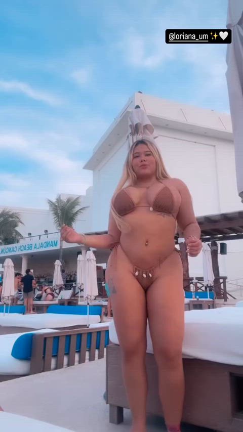 ass big ass bimbo blonde dancing fake ass latina big-asses clip