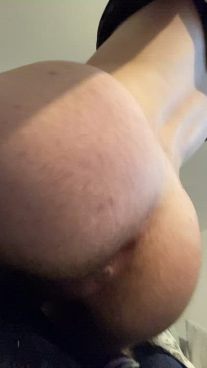 Booty Bubble Butt Gay clip