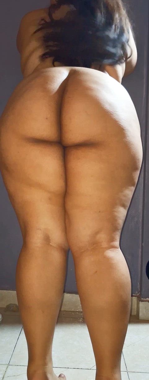 ✨️ Good Morning ✨️ My ass wants to wish you a Beautiful day😘😘