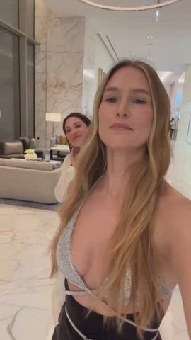 ass bar refaeli blonde cleavage model natural tits small tits clip