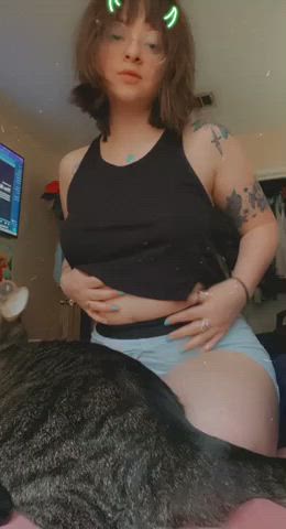 Me playing with my tits for you starring: my cat ?