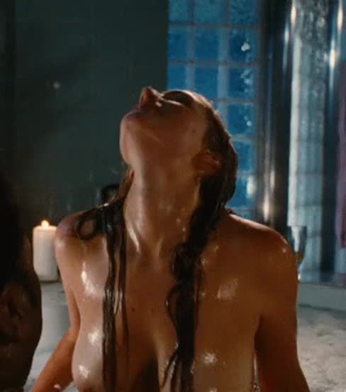 Jessica Pare in The Hot Tub Time Machine
