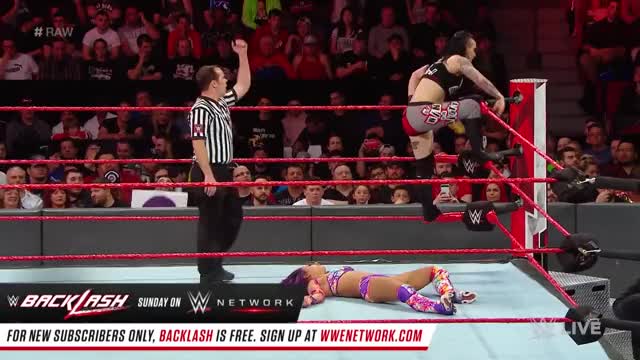 Sasha Banks vs. Ruby Riott: Raw, April 30, 2018