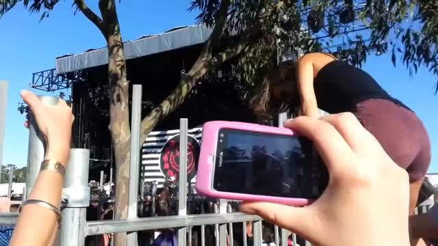 Girl Wedgies Herself Jumping A Fence, Melbourne Soundwave 2013