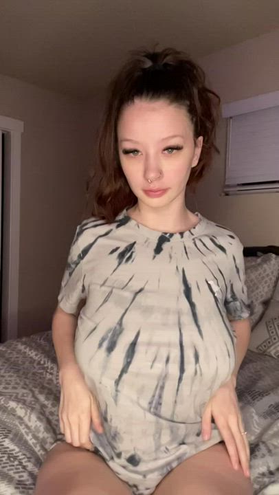 Does my little body and big boobs turn you on?
