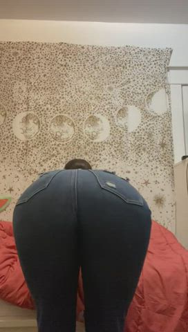 Ass Bending Over Pussy clip