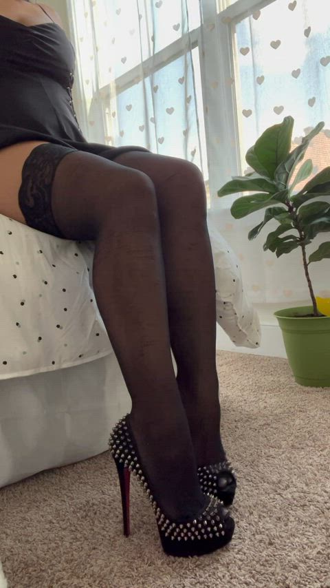 I’d love to tease you in these (OC)