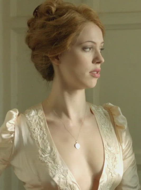 Rebecca Hall's lovely tits in 'Parade's End'