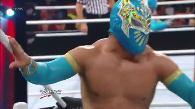 Sin Cara vs. Alberto Del Rio: Raw, Dec. 3, 2012